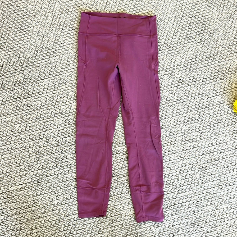 Lululemon mauve pink yoga pant legging size 8 - worn twice